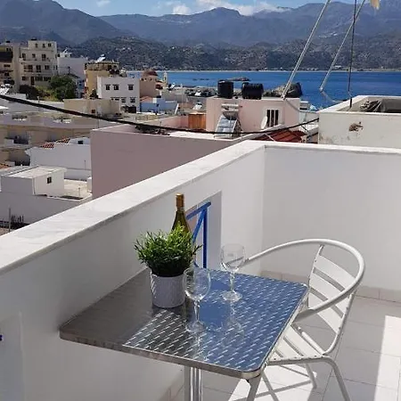 Lilis Apt In Center With Sea View Karpathos Exterior foto