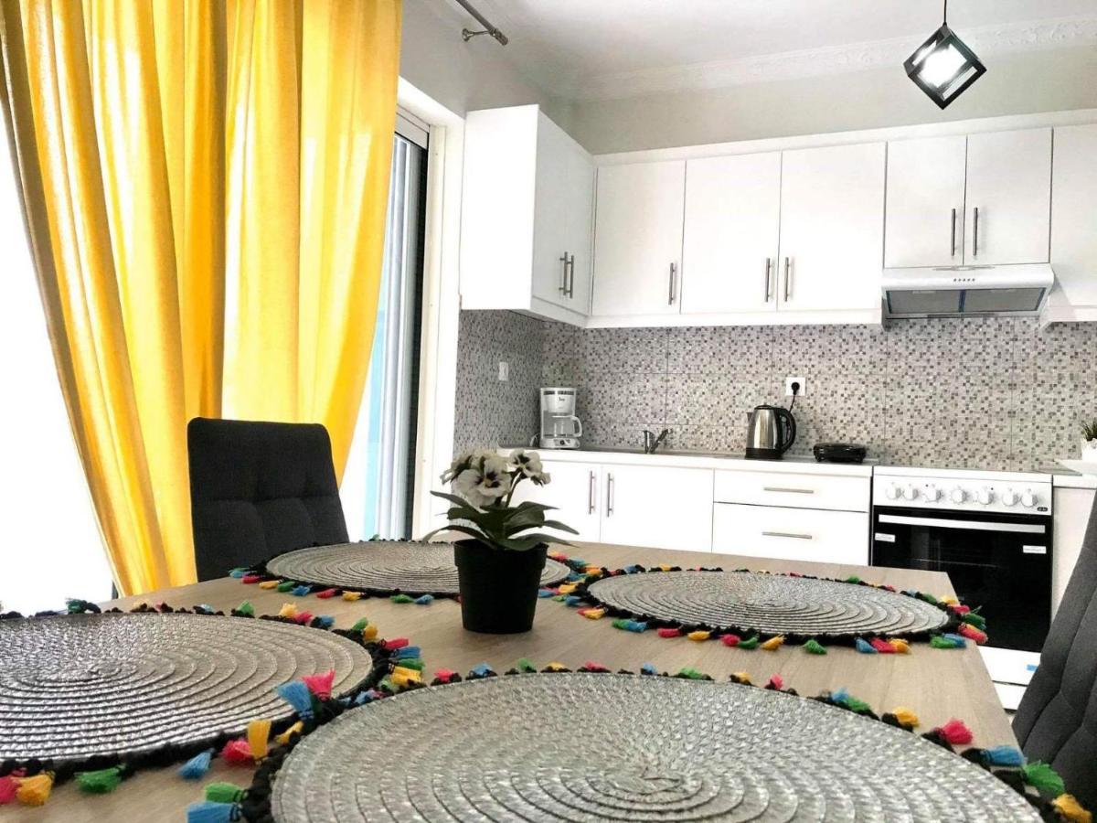Apartment Lilis In Center With Sea View Karpathos